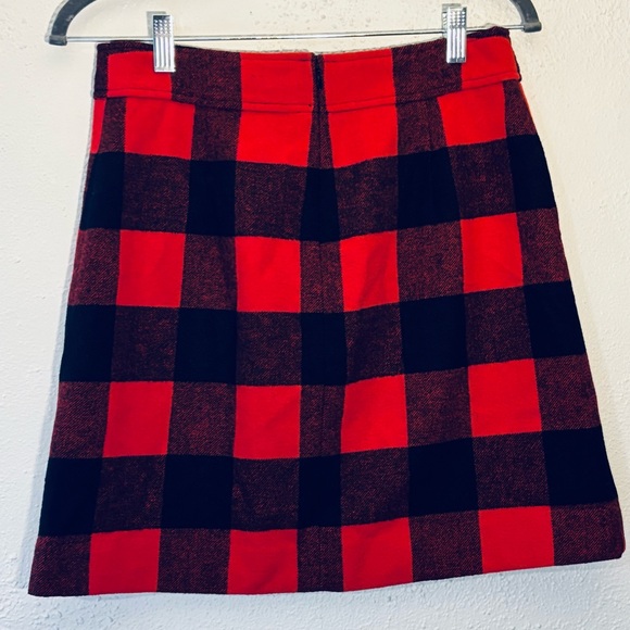 New! J Crew Sz 4 Red & Black Buffalo Check Plaid Wool Blend Preppy Mini Skirt - Picture 2 of 5